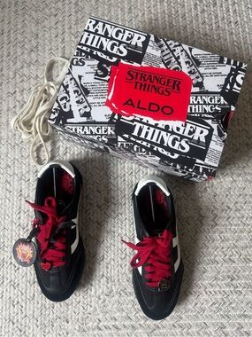 Aldo x Stranger Things Hellfirelives Women’s Sneaker Size 8